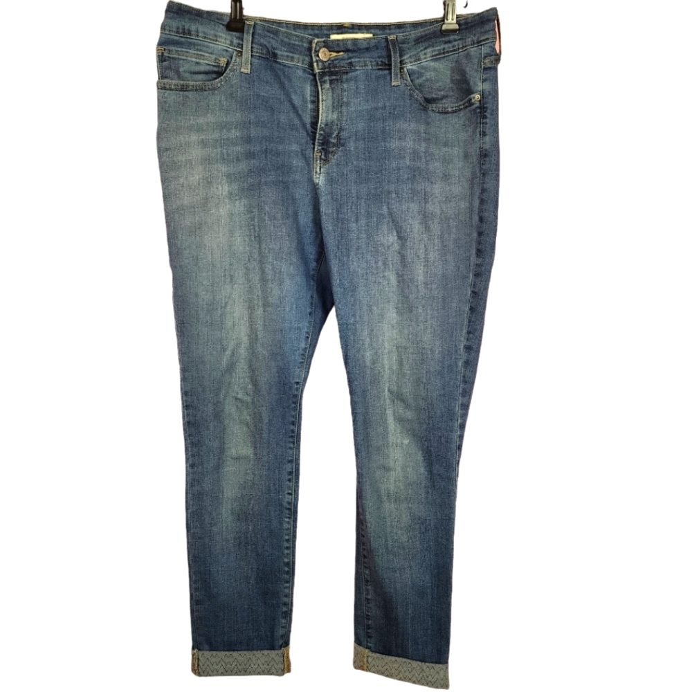 Levi's 711 skinny jeans size 32 / 14